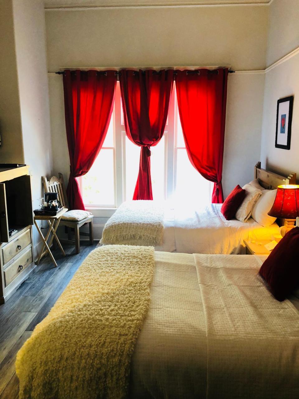 Hotel San Ramon Бисби Экстерьер фото
