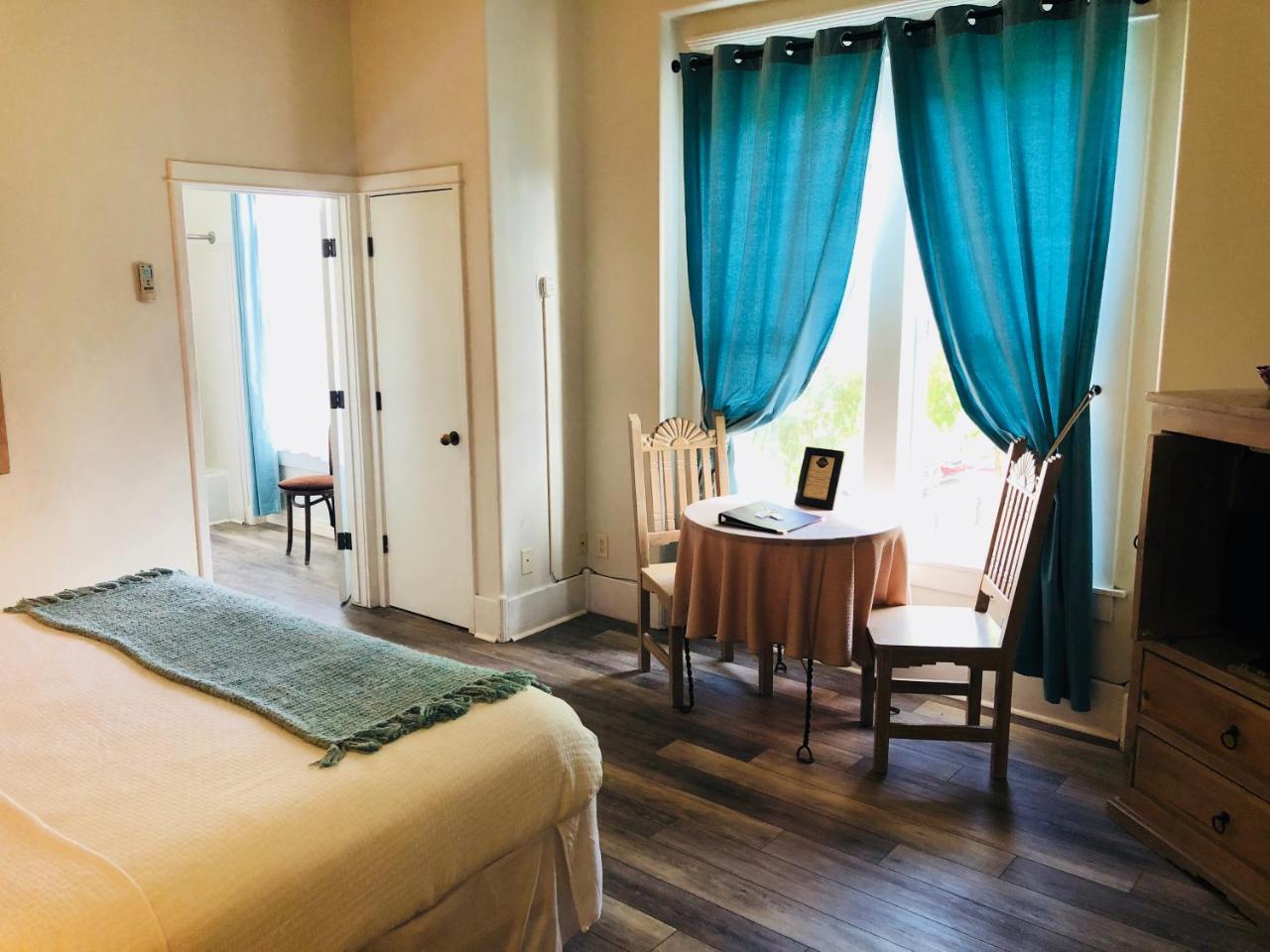 Hotel San Ramon Бисби Экстерьер фото